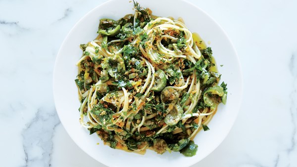 Linguine with green olive sauce and zesty breadcrumbs