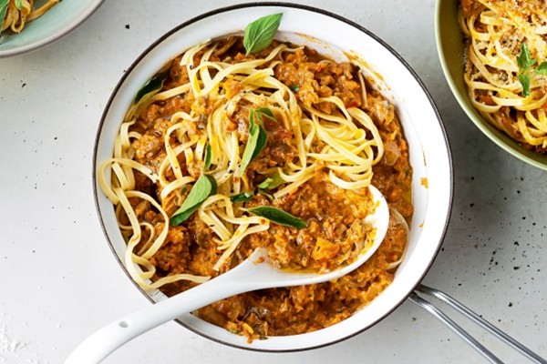 Linguine with porcini & vegetable Bolognese
