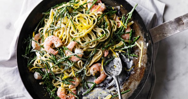 Linguine with samphire and prawns