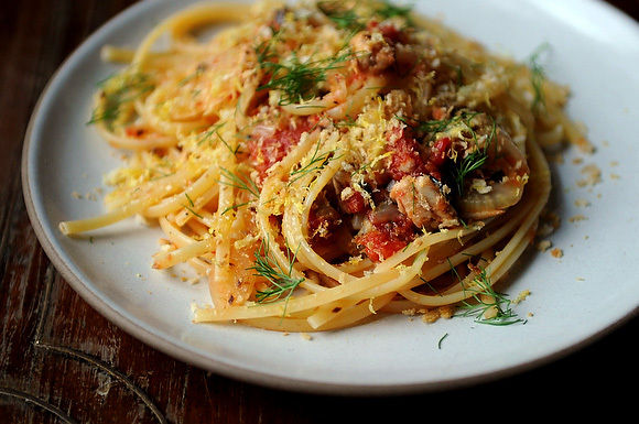 Linguine with sardines, fennel & tomato