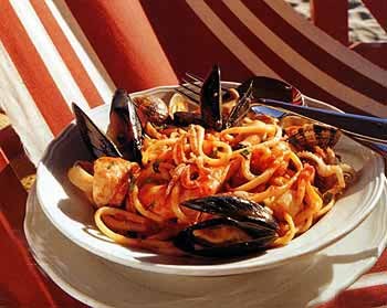 Linguine with shellfish sauce