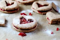 Linzer heart cookies