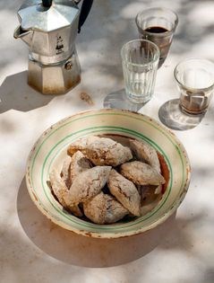 Little ‘chestnuts’ that are really almond cookies (Castagnelle)