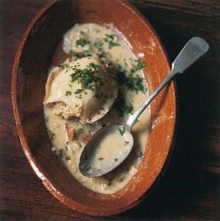 Little cuttlefish or squid stuffed with crab (Seppiette o calamari ripieni di granchio)