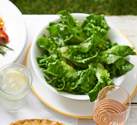 Little gem & pea salad