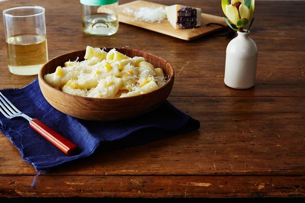 Little Lola's macaroni and cheese