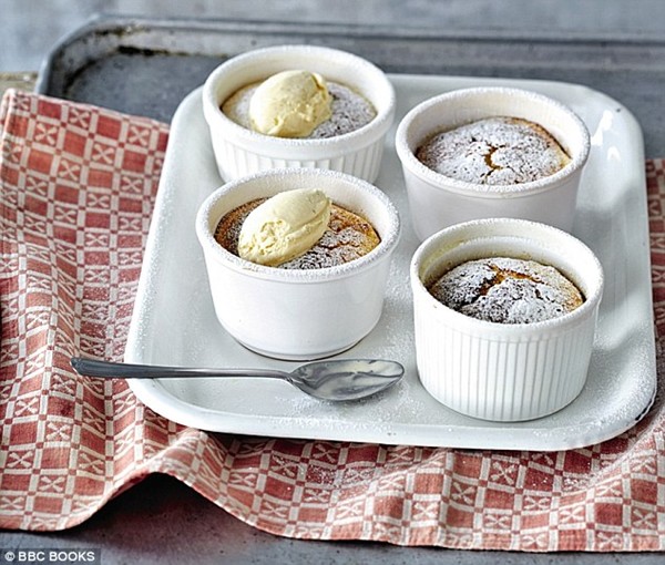 Little orange soufflé puds