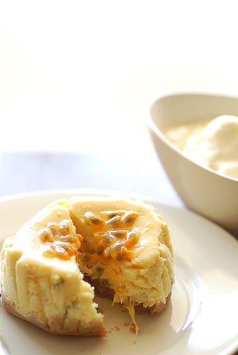 Little passionfruit cheesecakes with mascarpone