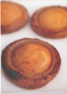 Little peach tarts