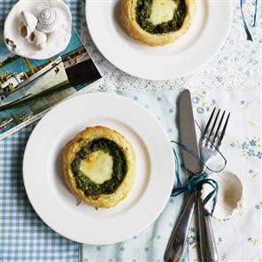 Little pesto and cheese tarts