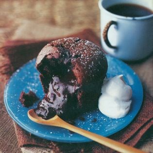 Little rum & chocolate puddings