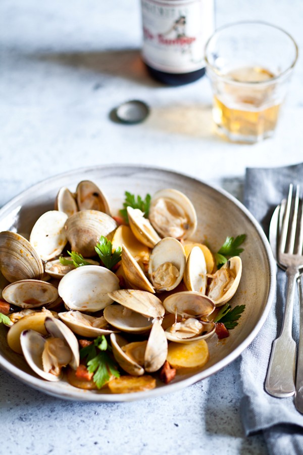 Littleneck clams with chorizo & potatoes 