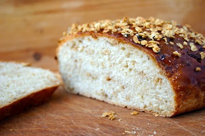 Lizi's granola and Lincolnshire honey bread