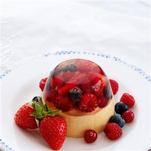 Lizzie Kamenetzky's summer berry jelly and white chocolate pannacotta