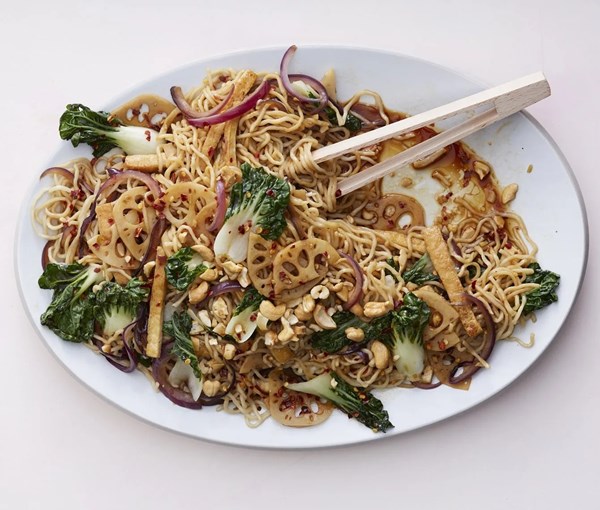 Lo mein with greens and lotus root