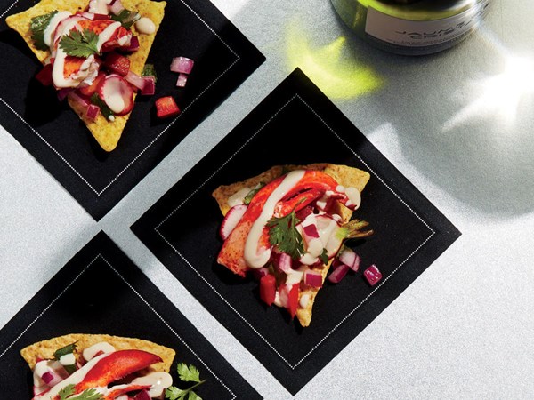 Lobster nachos