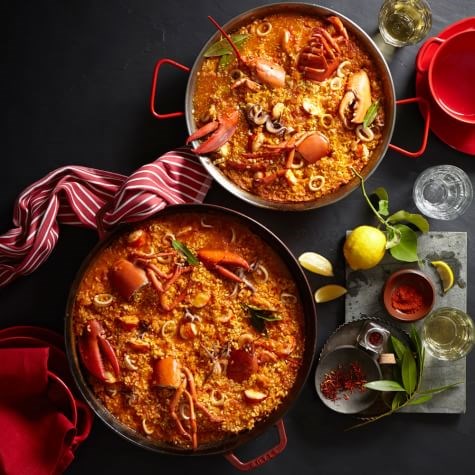 Lobster paella (Paella de bogavante a banda)
