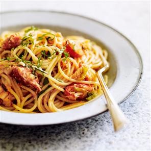 Lobster spaghetti with tomato, ginger and basil