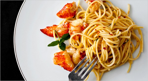 Lobster with pasta and mint