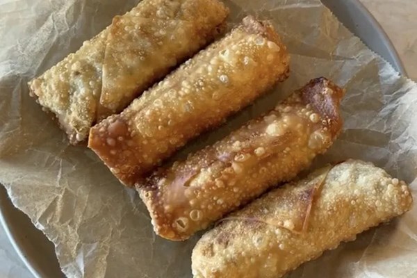 Lola's vegetable lumpia 