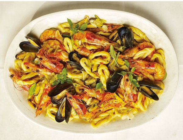 Lorighittas with shrimp, mussels & orange