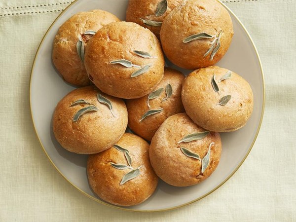 Lorraine Pascale’s green onion, thyme and sage rolls