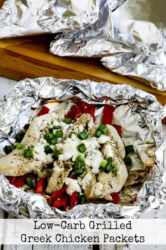 Low-carb grilled Greek chicken packets