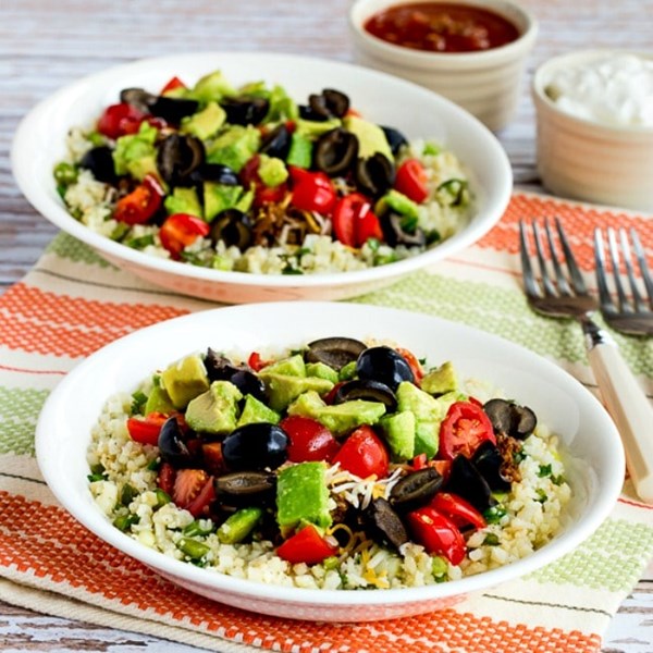 Low-carb ground beef cauliflower rice taco bowls