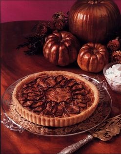Low-profile pecan pie