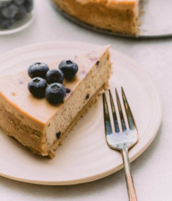 Low-sugar blueberry swirl cheesecake