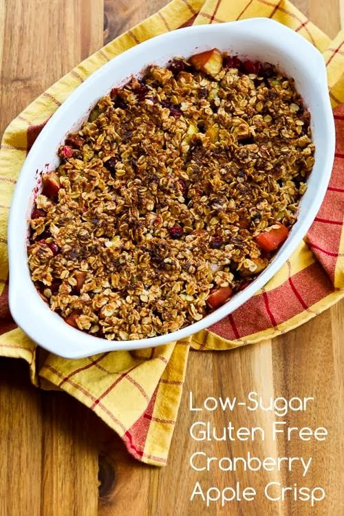 Low-sugar gluten-free cranberry apple crisp