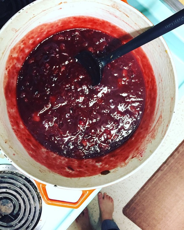 Low sugar pear cranberry jam 