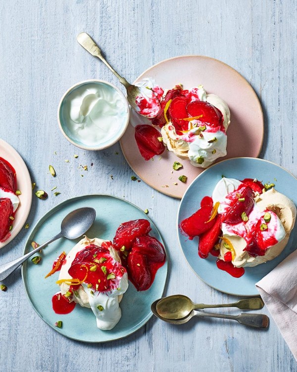 Lower-sugar mini plum Pavlovas