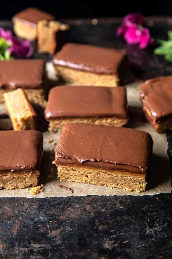 Lunchroom chocolate peanut butter bars