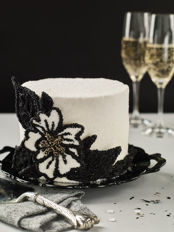 Erin Bakes Cake Make + Bake + Decorate = Your Own Cake Adventure