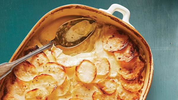 Luxurious potato gratin