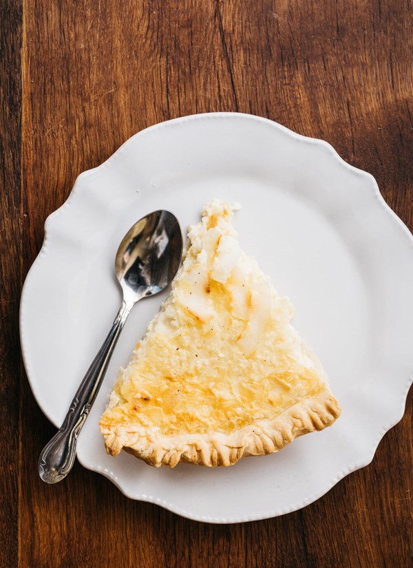 Ma Blunie's coconut custard pie