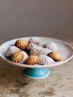 Ma'amoul shortbread cookies
