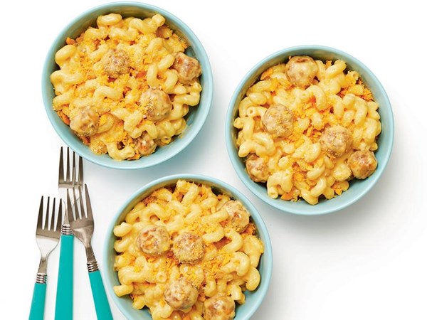 Mac & cheese with sausage meatballs