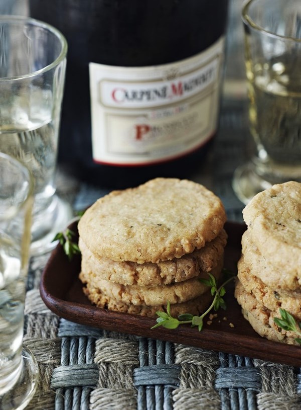 Macadamia and blue cheese biscuits