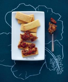 Macadamia nut and coconut flour club crackers