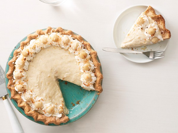 Macadamia nut cream pie