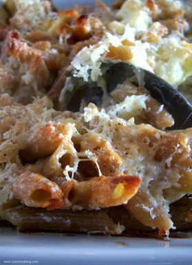 Macaroni cauliflower and cheese