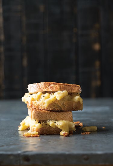 Macaroni cheese melt