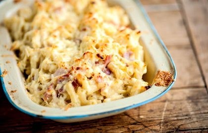 Macaroni ham and cheese