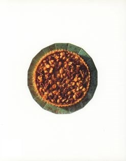 Macaroon nut tart
