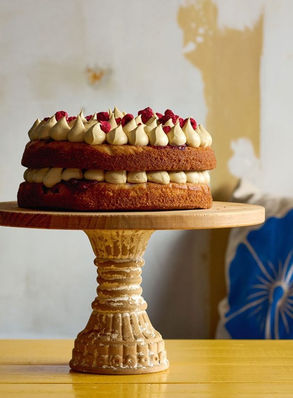 Macerated pineapple and raspberry cake