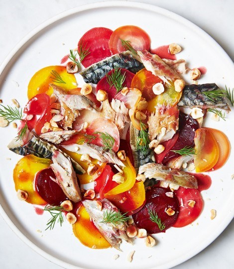 Mackerel and beetroot salad