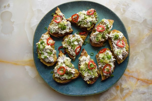 Mackerel paté with curried onions and lemon