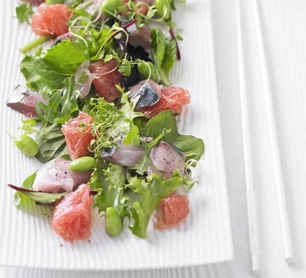 Mackerel sashimi salad